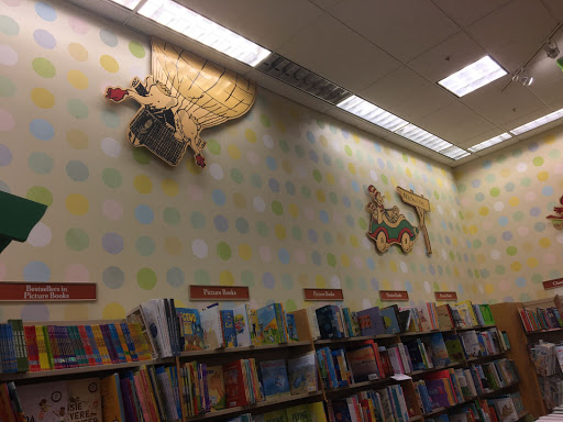 Book Store «Barnes & Noble», reviews and photos, 70 Worcester-Providence Turnpike, Millbury, MA 01527, USA