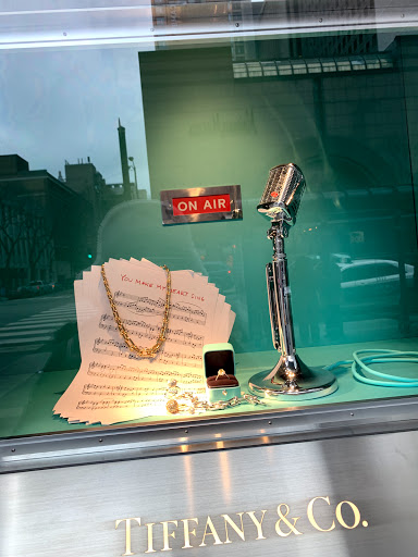 Jewelry Store «Tiffany & Co.», reviews and photos, 730 N Michigan Ave, Chicago, IL 60611, USA