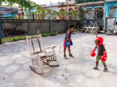 Gimnasio De Boxeo - 4JPG+H5C, San Miguel, La Habana, Cuba