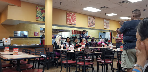 Shopping Mall «Vista Centre Shoppes», reviews and photos, 8462 Palm Pkwy, Orlando, FL 32836, USA