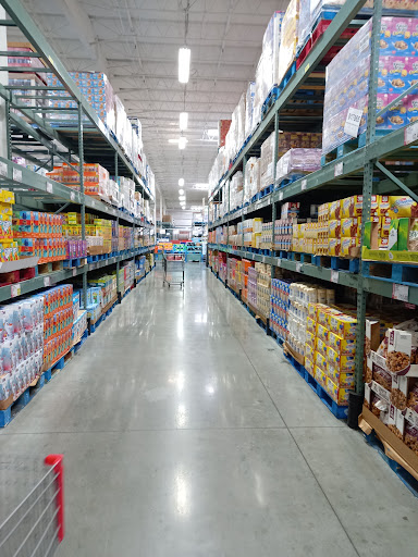 Shopping Mall «Camp Creek Marketplace», reviews and photos, 3480 Marketplace Blvd, East Point, GA 30344, USA