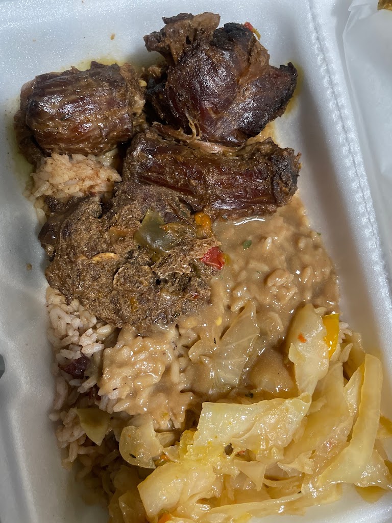 Vee and E Original Jamaican Jerk Chicken 46408