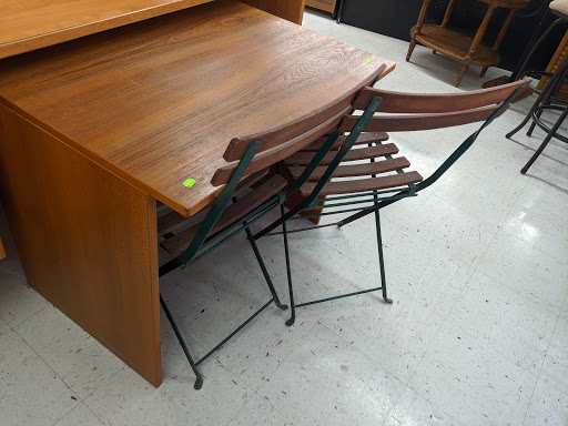 Thrift Store «Salvation Army Thrift Store», reviews and photos, 320 Weems Ln, Winchester, VA 22601, USA