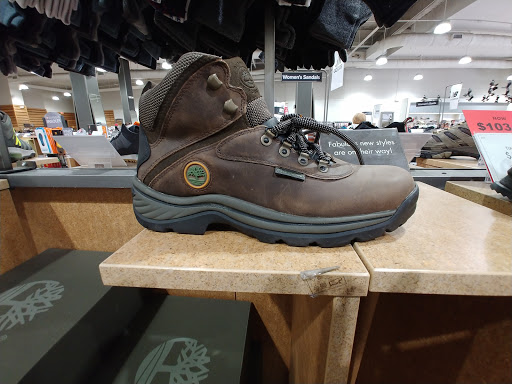 Shoe Store «DSW Designer Shoe Warehouse», reviews and photos, 11160 Veirs Mill Rd, Wheaton, MD 20902, USA