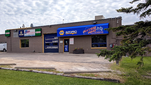 NAPA AUTOPRO - Cutting Edge Automotive Technologies Inc, 1247 Gateway Rd, Winnipeg, MB R2G 1G5, Canada, 