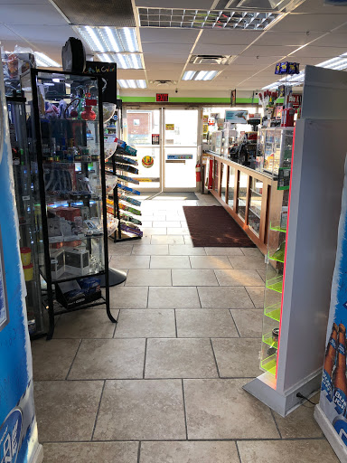 Convenience Store «7th Heaven Discount Store», reviews and photos, 200 Washington St, Chillicothe, MO 64601, USA