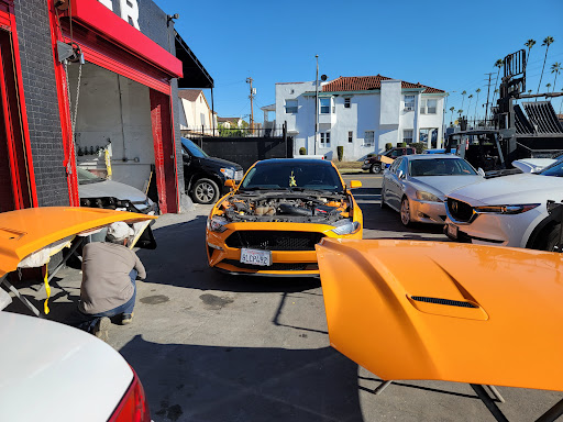 New Smile Auto Body image