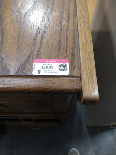 Furniture Store «101 & Ludlow Goodwill Redesign Store & Donation Center», reviews and photos, 8679 W Ludlow Dr Suite 5, Peoria, AZ 85381, USA