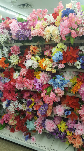 Dollar Store «Dollar Tree», reviews and photos, 330 Connecticut Ave #7, Norwalk, CT 06854, USA