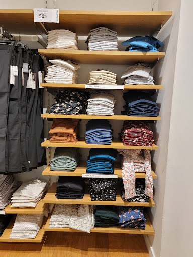 Clothing Store «Express», reviews and photos, 1400 Willowbrook Mall, Wayne, NJ 07470, USA