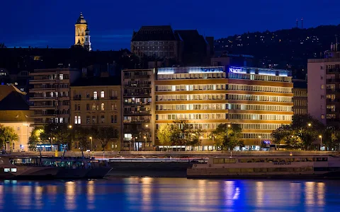 Novotel Budapest Danube image