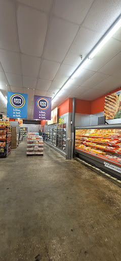 Grocery Store «Save-A-Lot», reviews and photos, 1415 S 14th St, Leesburg, FL 34748, USA