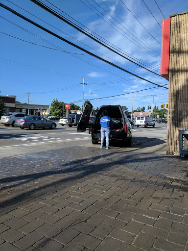 Car Wash «New High Tech Car Wash Inc», reviews and photos, 2450 Jericho Turnpike, Garden City Park, NY 11040, USA