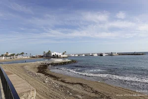 Playa del Faro image