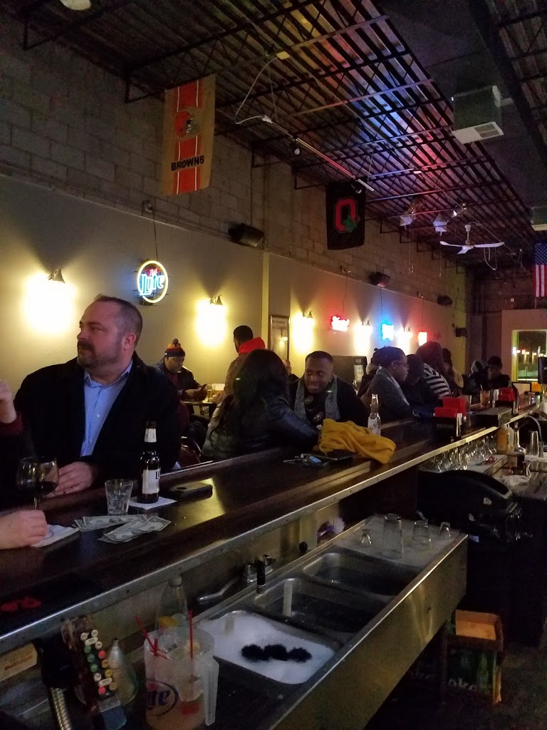 Emerald Isle Lounge 44123
