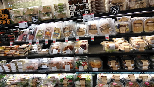 Grocery Store «Bristol Farms», reviews and photos, 1570 Rosecrans Ave, Manhattan Beach, CA 90266, USA