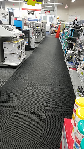 Office Supply Store «Staples», reviews and photos, 1371 Boston Post Rd, Milford, CT 06460, USA