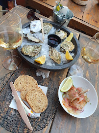 Plats et boissons du Bar-restaurant à huîtres Chez Madeleine à Saint-Tropez - n°19