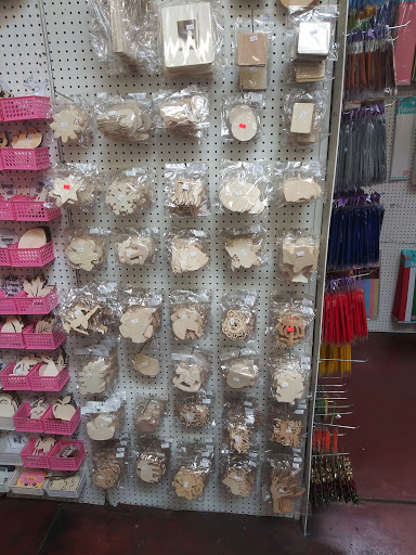 Fabric Store «Fabric Barn», reviews and photos, 3111 E Anaheim St, Long Beach, CA 90804, USA