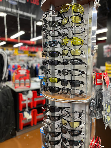 Motorcycle Parts Store «Cycle Gear», reviews and photos, 9070 Research Blvd #202, Austin, TX 78757, USA