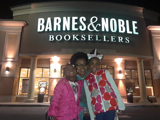 Book Store «Barnes & Noble», reviews and photos, 7804 Abercorn Extention, Savannah, GA 31406, USA