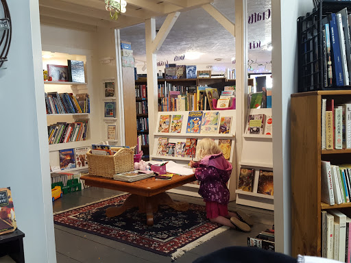 Book Store «Blue Crab Books», reviews and photos, 7330 George Washington Memorial Hwy D, Yorktown, VA 23692, USA