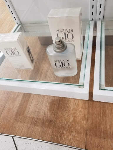 Hair Salon «Ulta Beauty», reviews and photos, 2003 Hecht Avenue Northeast, Washington, DC 20002, USA