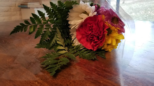 Florist «Glendale Florist», reviews and photos, 1133 Congress Ave, Glendale, OH 45246, USA