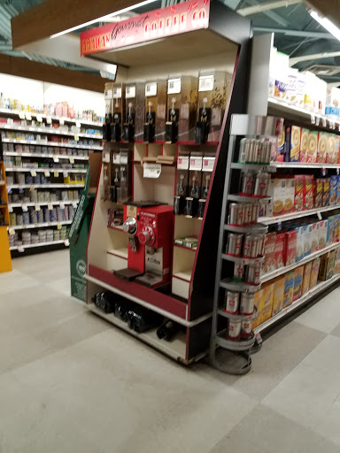 Supermarket «Mc Quade Supermarket», reviews and photos, 6 Clarke St, Jamestown, RI 02835, USA