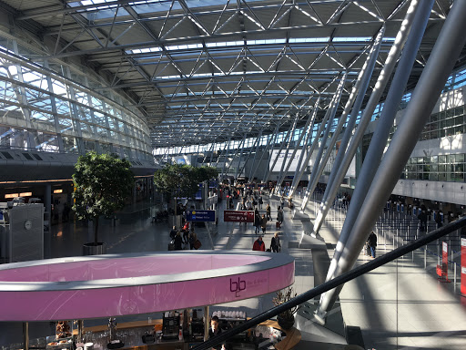 Düsseldorf Flughafen Terminal (S)