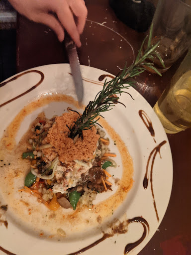 Restaurant «Clusters & Hops», reviews and photos, 707 N Monroe St, Tallahassee, FL 32303, USA