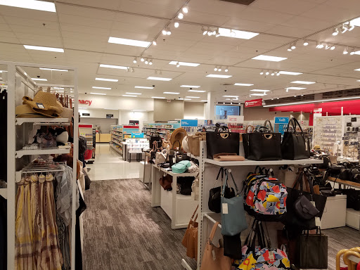 Department Store «Target», reviews and photos, 2112 W Peterson Ave, Chicago, IL 60659, USA