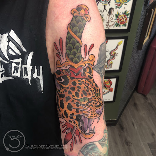 Tattoo Shop «5 Point Studios», reviews and photos, 1800 NW 86th St, Clive, IA 50325, USA