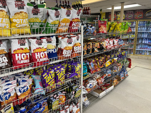 Liquor Store «Castle Liquor», reviews and photos, 30283 Utica Rd, Roseville, MI 48066, USA