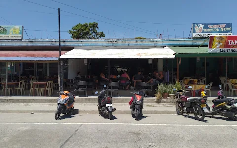 PIRATA WHITE BEACH Sports Bar Cafe and Restaurant image