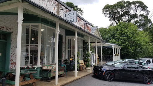 Locke Store, 2049 Millwood Rd, Millwood, VA 22646, USA, 