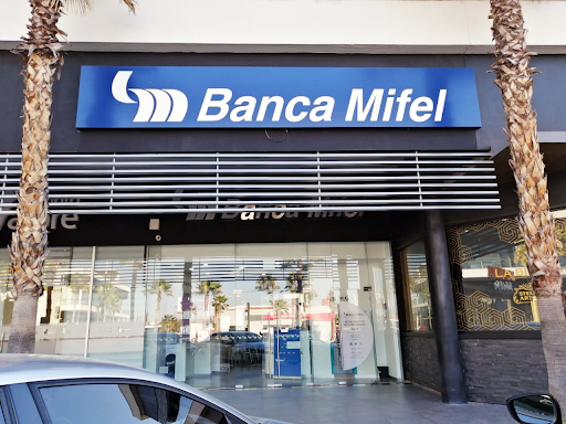 Banca Mifel - Arcos Camprestre