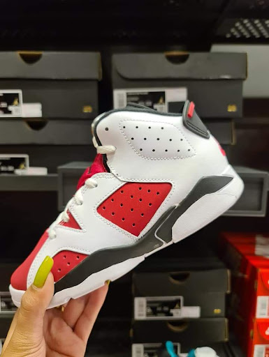 Sporting Goods Store «Nike Factory Store», reviews and photos, 5195 Factory Shops Blvd, Ellenton, FL 34222, USA