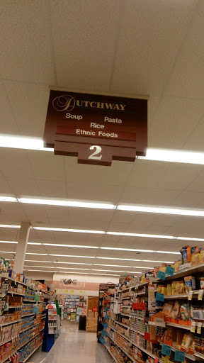 Grocery Store «Dutch-Way Farm Market - Schaefferstown», reviews and photos, 2495 Stiegel Pike, Schaefferstown, PA 17088, USA