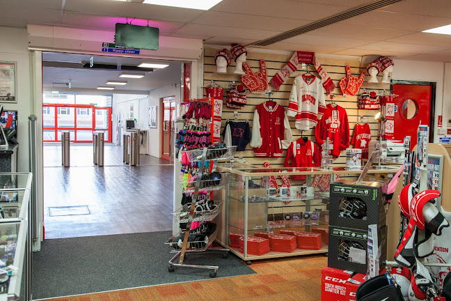 Reviews of Wildcat Sports in Swindon - Sporting goods store