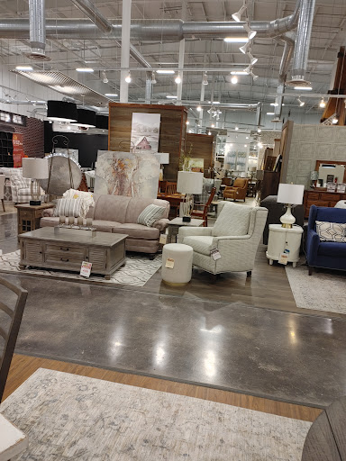 Furniture Store «Brown Squirrel Furniture», reviews and photos, 9901 Sherrill Blvd, Knoxville, TN 37932, USA