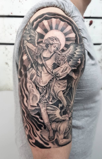 Tattoo Shop «The Artitude Tattoo Shop LLC», reviews and photos, 32-86 Steinway St, Astoria, NY 11103, USA