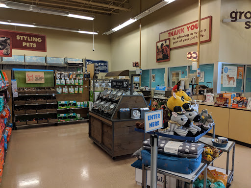 Pet Supply Store «Petco Animal Supplies», reviews and photos, 22000 Dulles Retail Plaza #110, Sterling, VA 20166, USA