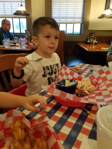Barbecue Restaurant «Red Hot & Blue - North Richland Hills, TX», reviews and photos, 9143 Grapevine Hwy #620, North Richland Hills, TX 76180, USA