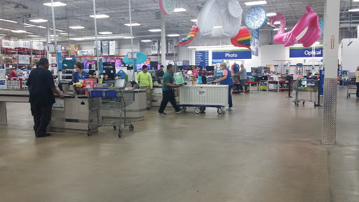 Warehouse club «Sams Club», reviews and photos