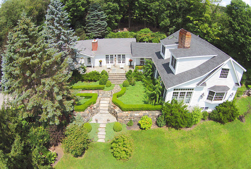 Real Estate Agency «Elyse Harney Real Estate - Salisbury», reviews and photos, 11 E Main St, Salisbury, CT 06068, USA