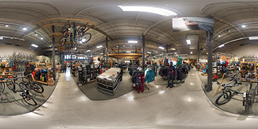 Camping Store «REI», reviews and photos, 601 N Lamar Blvd, Austin, TX 78703, USA