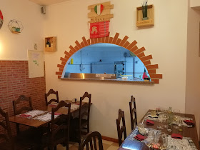 La Piazzetta Pizzeria Italiana