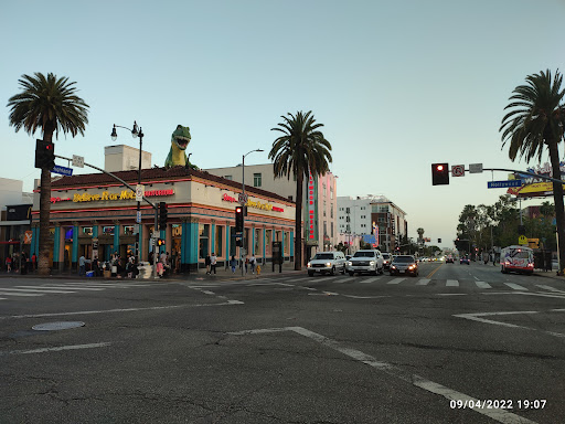 Shopping Mall «Hollywood & Highland», reviews and photos, 6801 Hollywood Blvd #170, Los Angeles, CA 90028, USA