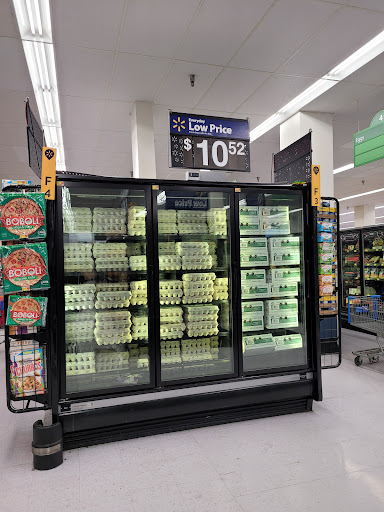 Discount Store «Walmart», reviews and photos, 1400 Hilltop Mall Rd, Richmond, CA 94806, USA